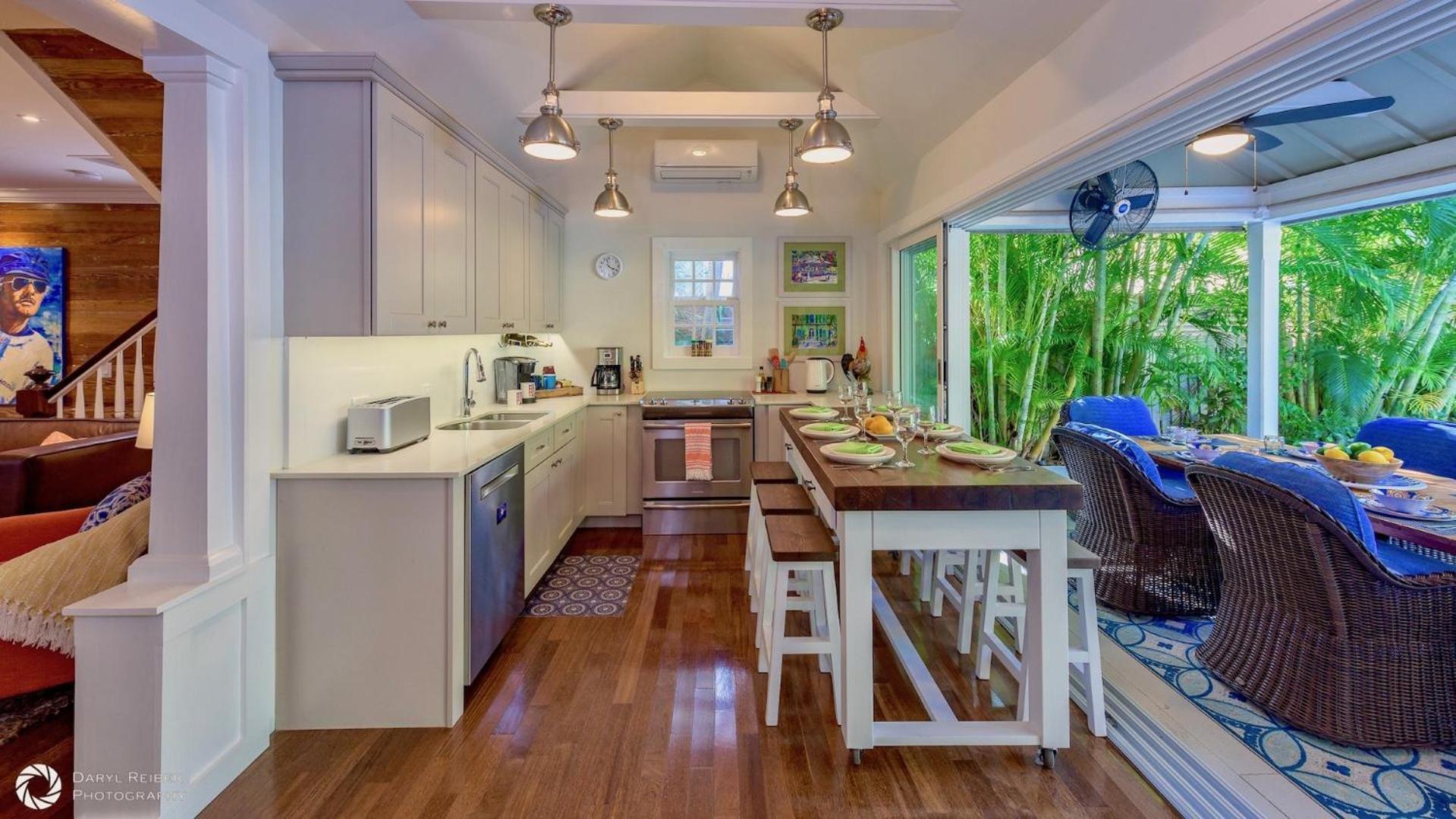 Coastal Loving By Last Key Realty Ferienhaus *